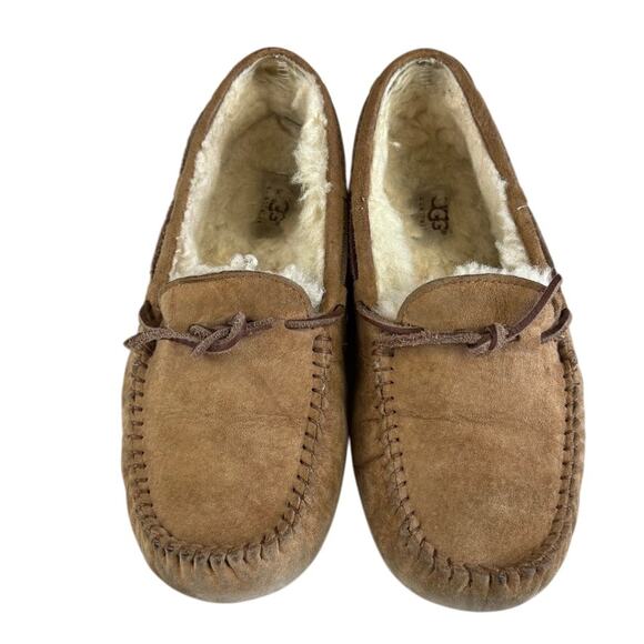 Ugg Mocassin Slip On Sherpa Shearling Slippers Womens 7 Loafer Warm Moc - Picture 1 of 9